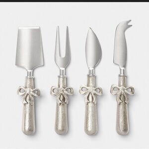 Threshold Home Cheese Charcuterie Tool Set Gift new Bows Elegant